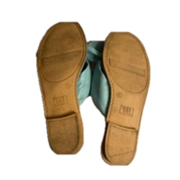 Minimalist Sage Green Knot Slide Sandals Time and Tru Women’s 8 - Picture 7 of 7